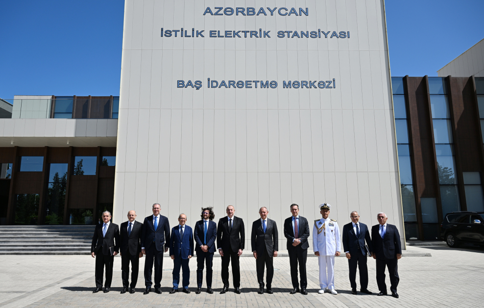 Prezident İlham Əliyev Mingəçevirdə İtaliyanın şirkətlər və “Made in Italy” nazirinin başçılıq etdiyi nümayəndə heyətini qəbul edib (YENİLƏNİB) (FOTO)