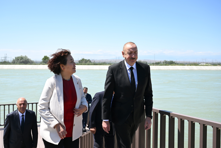 Prezident İlham Əliyev Mingəçevirdə “8 Noyabr” Elektrik Stansiyasının açılış mərasimində iştirak edib (YENİLƏNİB-4) (FOTO/VİDEO)