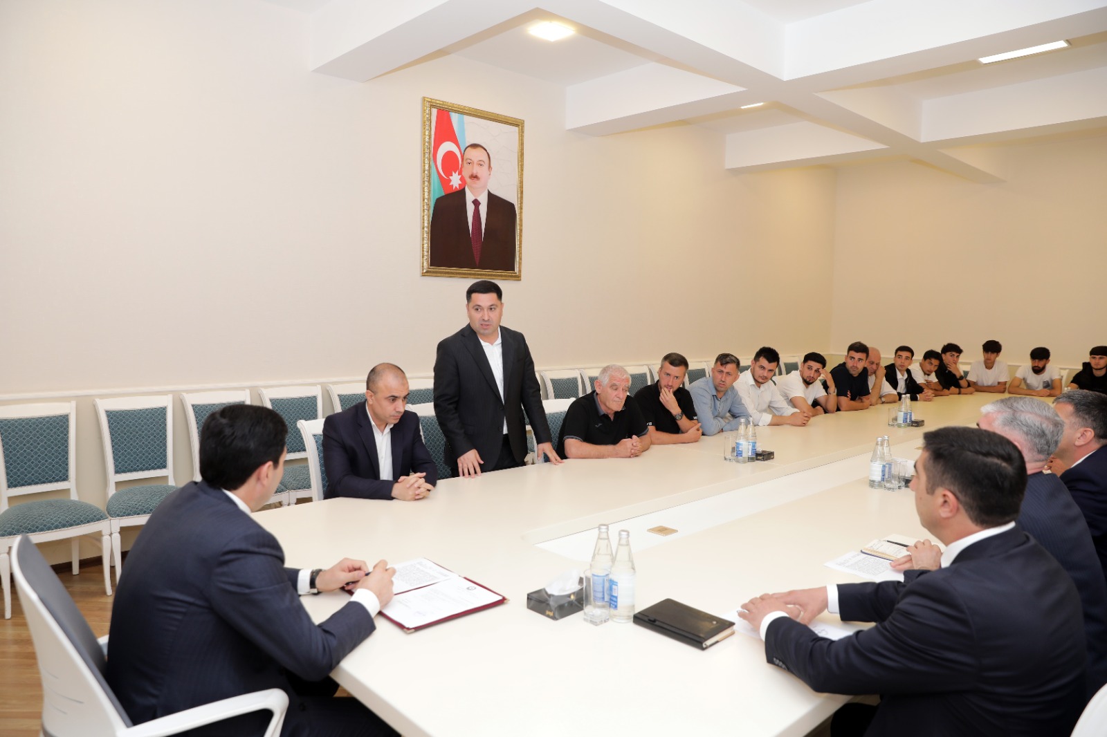 "Şimal" futbol klubunun üzvləri ilə görüş keçirilib (FOTO)