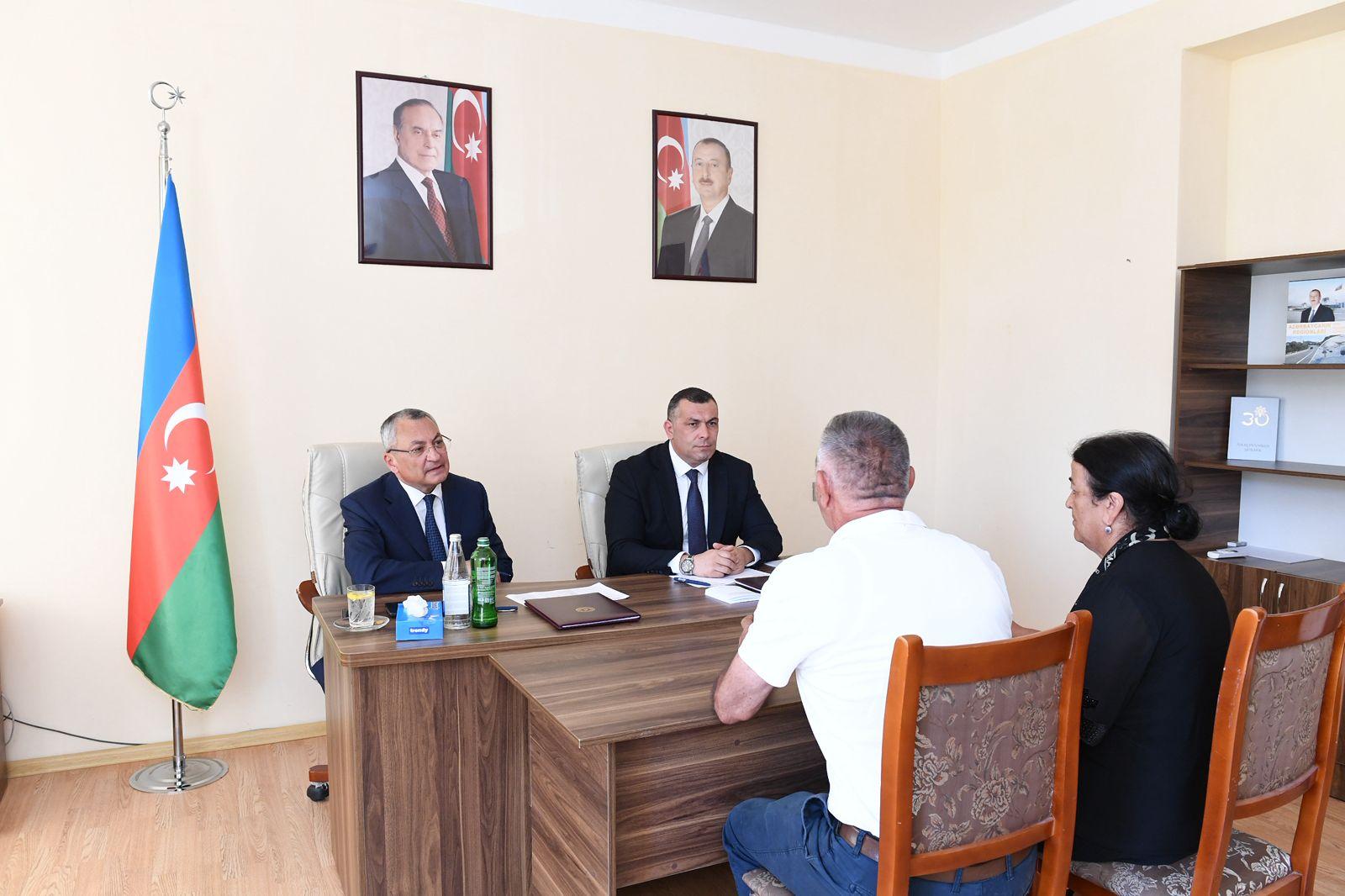 Şirvanda keçmiş məcburi köçkünlərin müraciətləri dinlənilib (FOTO)