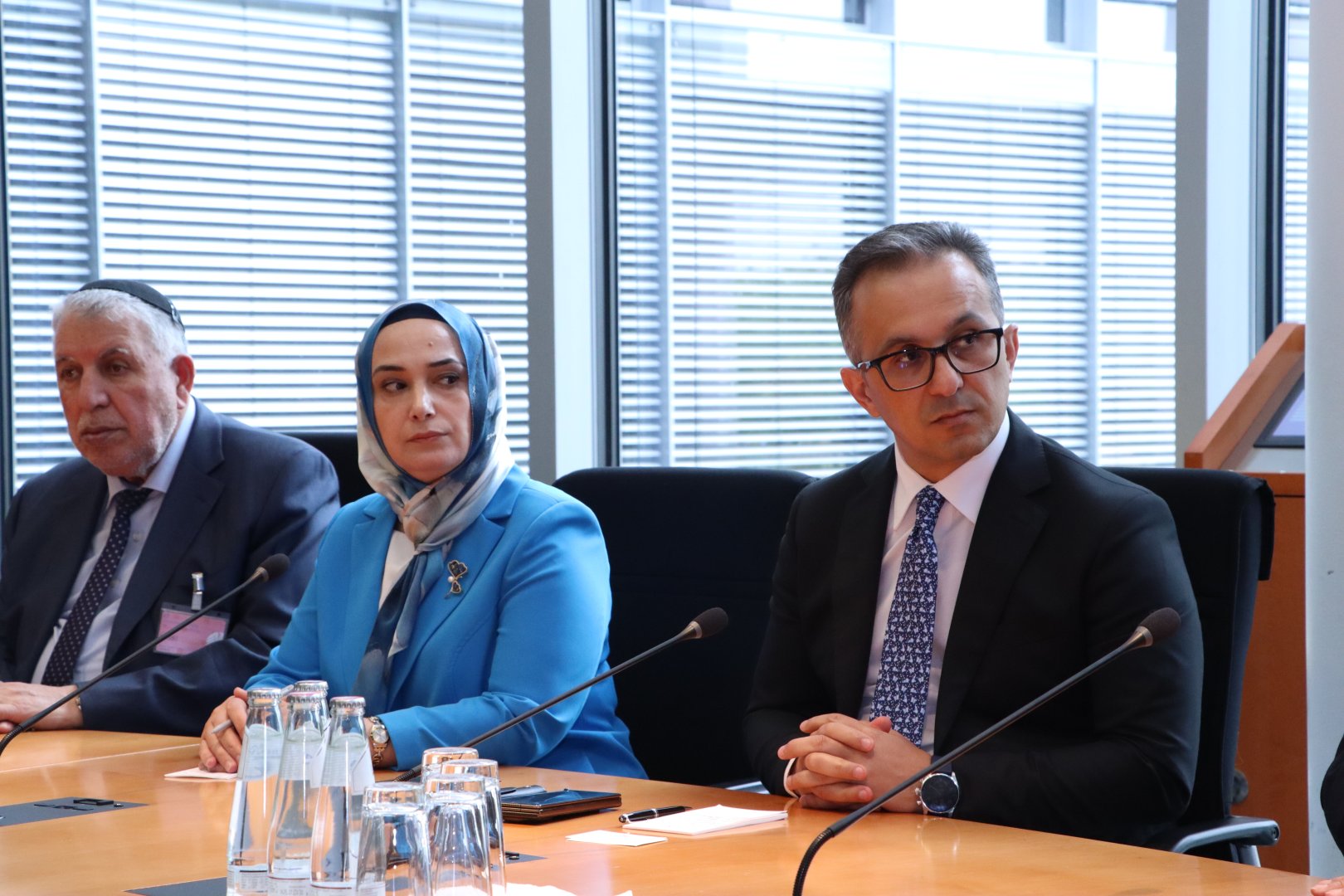 Dövlət Komitəsinin sədri Almaniya Bundestaqında görüş keçirib (FOTO)