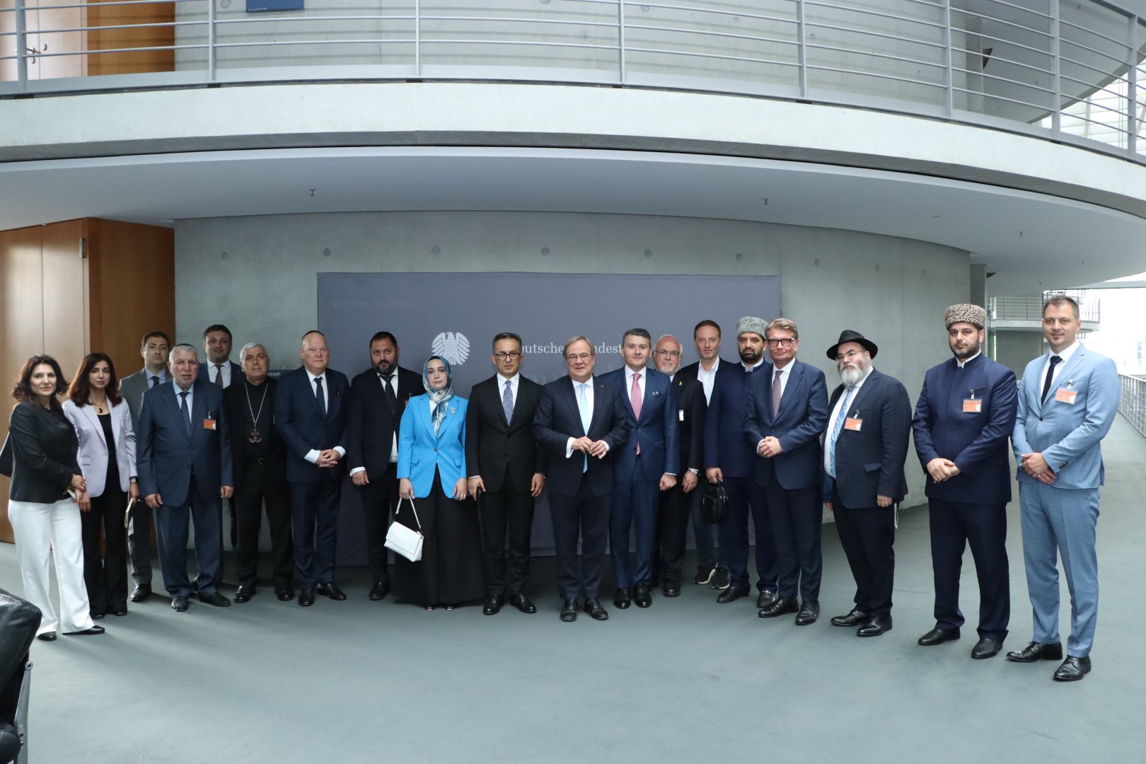 Dövlət Komitəsinin sədri Almaniya Bundestaqında görüş keçirib (FOTO)