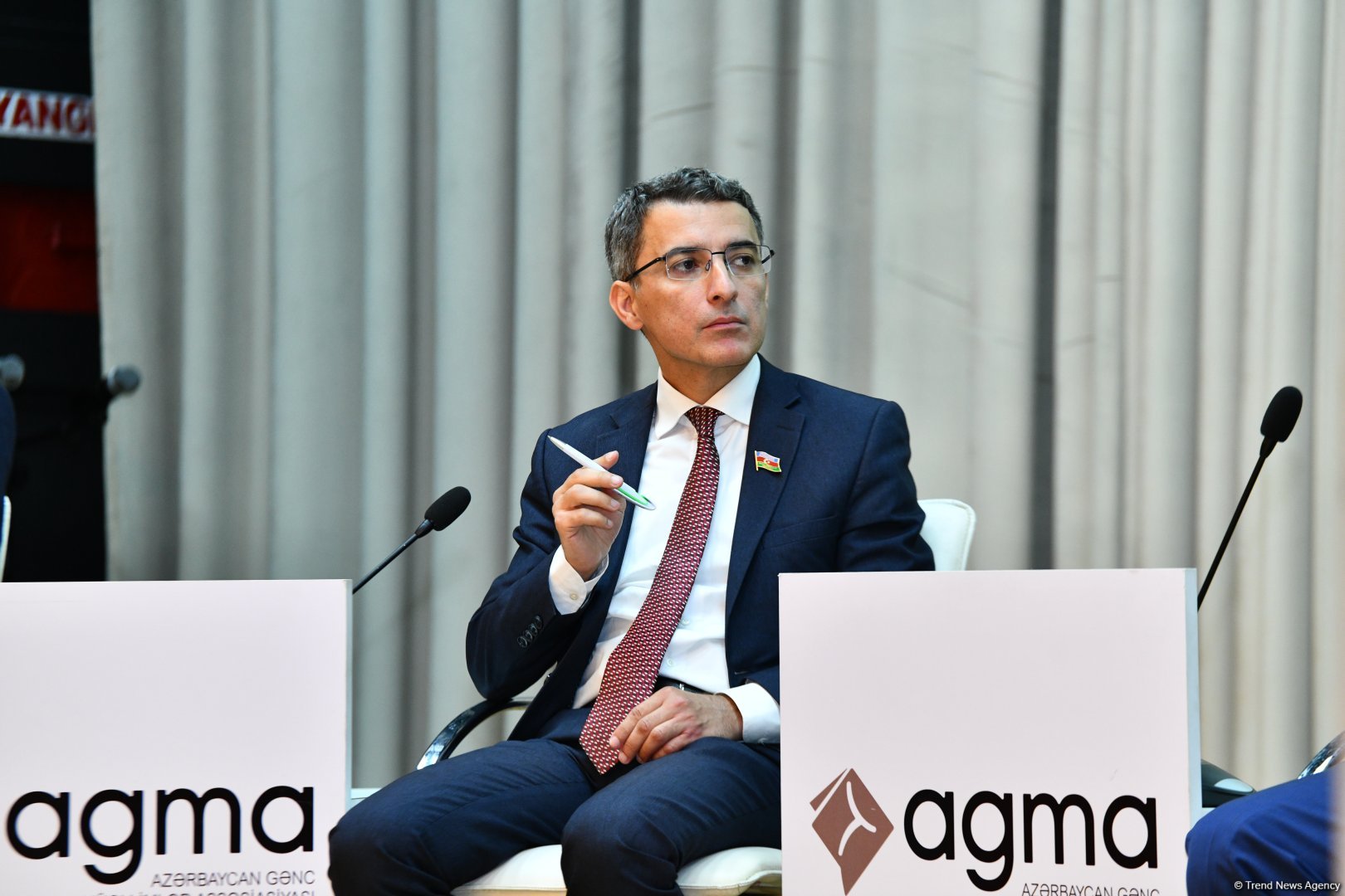 Qərbi Azərbaycana Qayıdış Konsepsiyasının təbliğində gənc müəllimlərin roluna həsr olunmuş Forum keçirilib (FOTO)