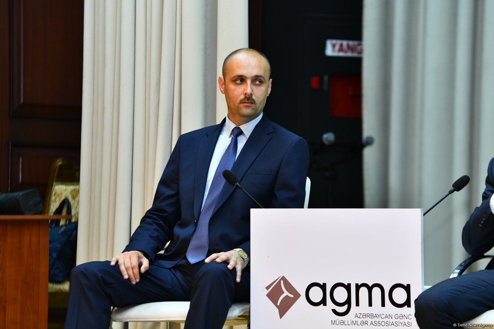 Qərbi Azərbaycana Qayıdış Konsepsiyasının təbliğində gənc müəllimlərin roluna həsr olunmuş Forum keçirilib (FOTO)