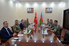 Türkiyə MMU-nun nümayəndə heyəti Quru Qoşunları Komandanlığını ziyarət edib (FOTO)
