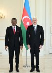 Prezident İlham Əliyev Sudanın ölkəmizdə yeni təyin olunmuş səfirinin etimadnaməsini qəbul edib (FOTO/VİDEO)