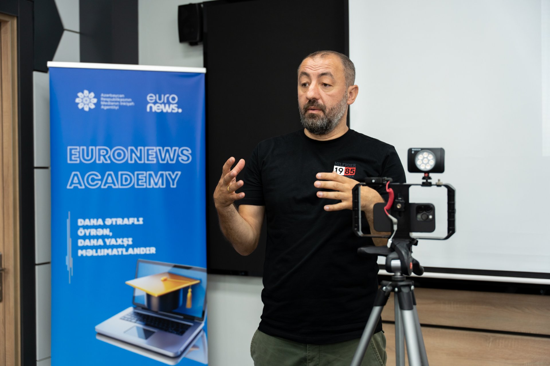 MEDİA və “Euronews”un birgə təşəbbüsü ilə keçirilən “Euronews Academy” çərçivəsində beşgünlük təlim proqramı yekunlaşıb (FOTO)
