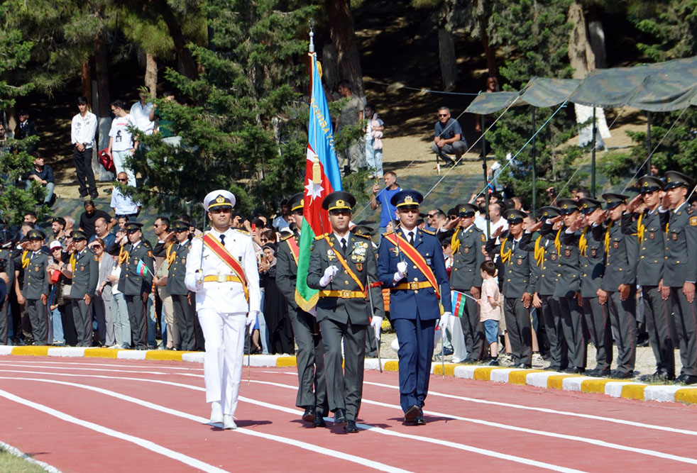 Heydər Əliyev adına Hərbi İnstitutun buraxılış mərasimi keçirilib (FOTO/VİDEO)