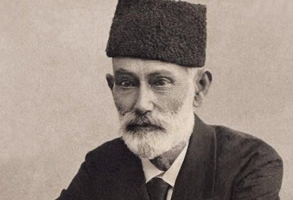 Bu gün Azərbaycan milli mətbuatının banisi Həsən bəy Zərdabinin doğum günüdür (FOTO)