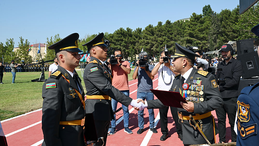 Heydər Əliyev adına Hərbi İnstitutun buraxılış mərasimi keçirilib (FOTO/VİDEO)