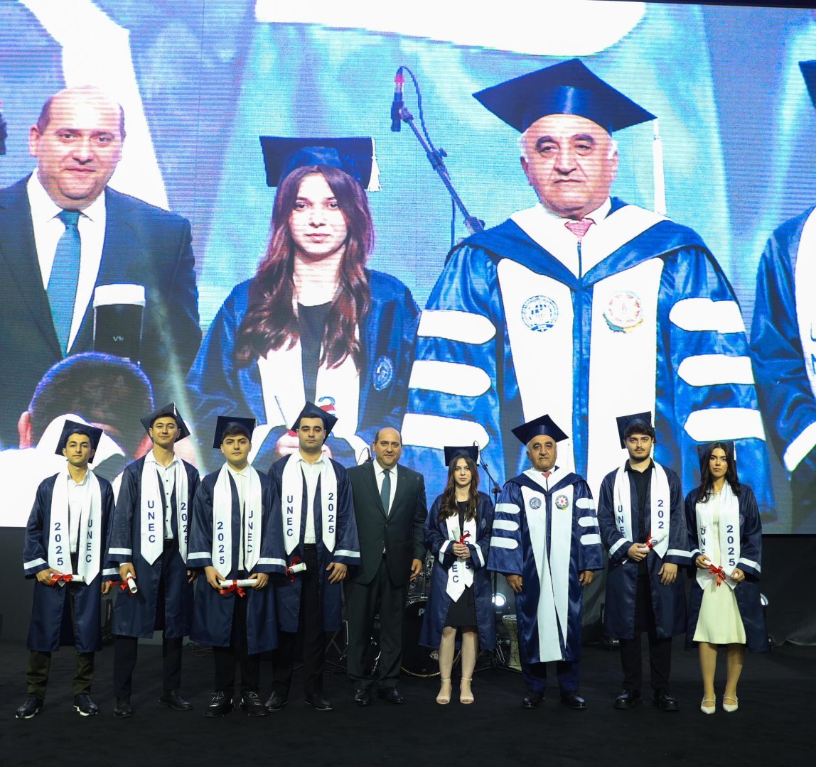 UNEC-dən 6 mindən çox tələbə məzun olub (FOTO)