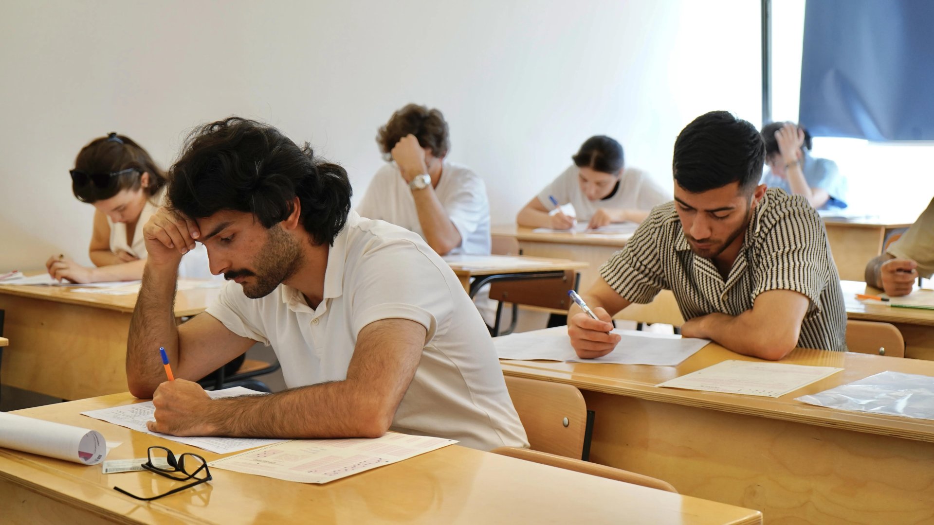 Rezidenturaya qəbul imtahanının birinci mərhələsi keçirilib (FOTO)