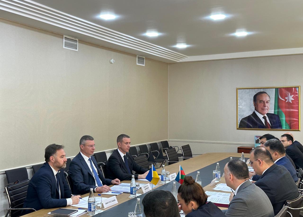 Azərbaycan və Ukrayna arasında konsulluq məsləhətləşmələri keçirilib, protokol imzalanıb (FOTO)