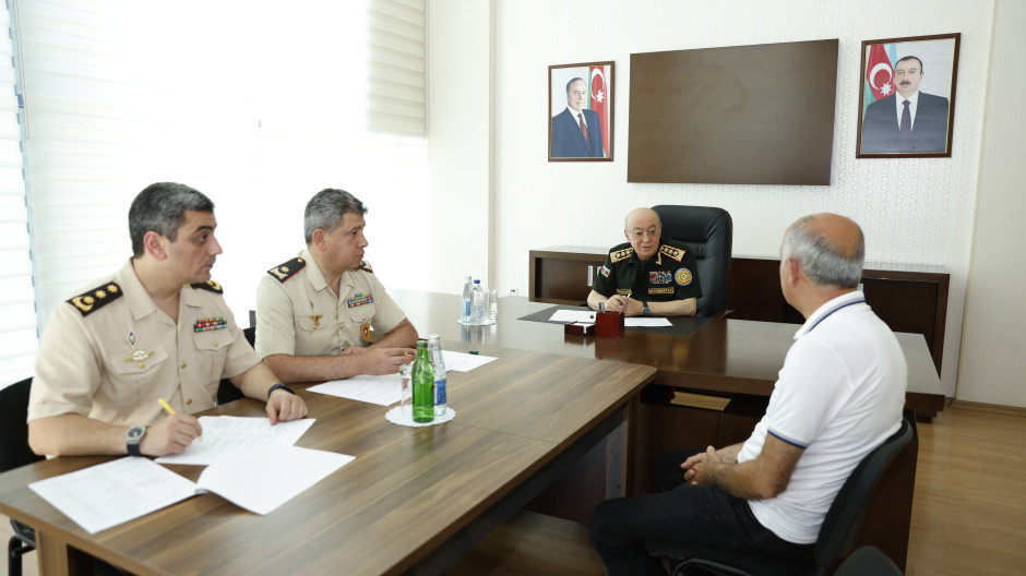 Kəmaləddin Heydərov Şamaxı şəhərində vətəndaşları qəbul edib (FOTO)