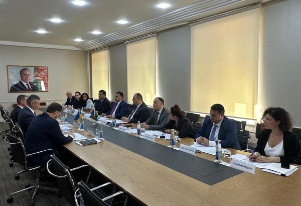 Azərbaycan və Ukrayna arasında konsulluq məsləhətləşmələri keçirilib, protokol imzalanıb (FOTO)