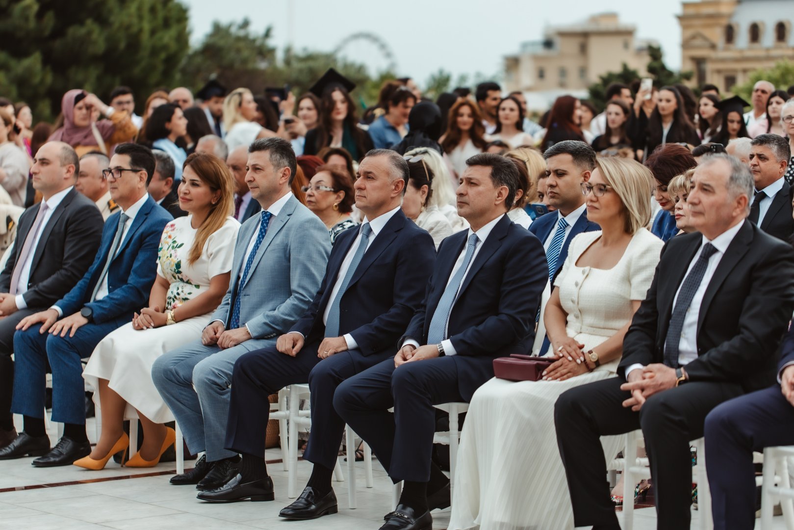 Həkimlik qəhrəmanlıqdır – Səhiyyə nazirindən Tibb Universitetinin məzunlarına çağırış (FOTO)