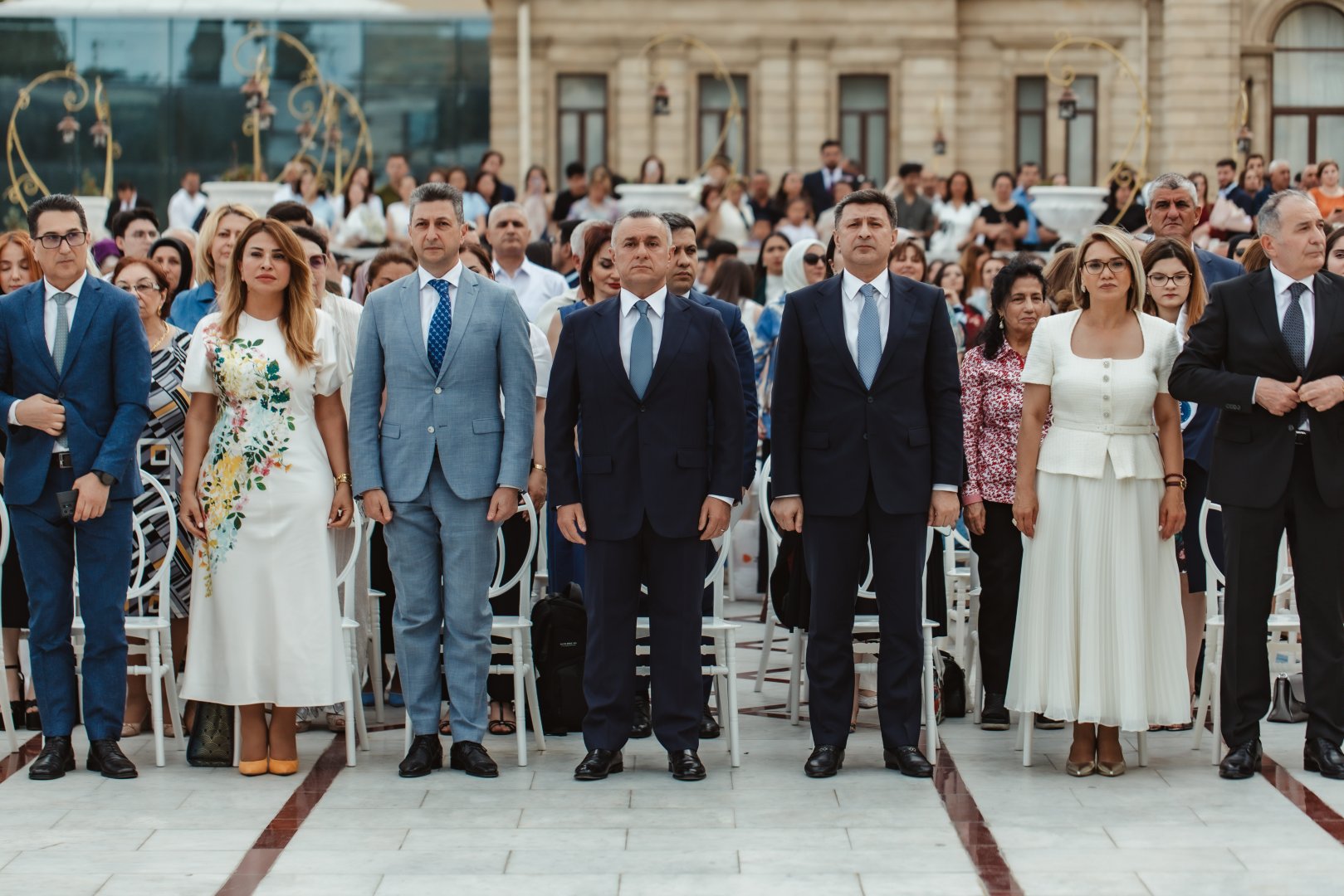 Həkimlik qəhrəmanlıqdır – Səhiyyə nazirindən Tibb Universitetinin məzunlarına çağırış (FOTO)