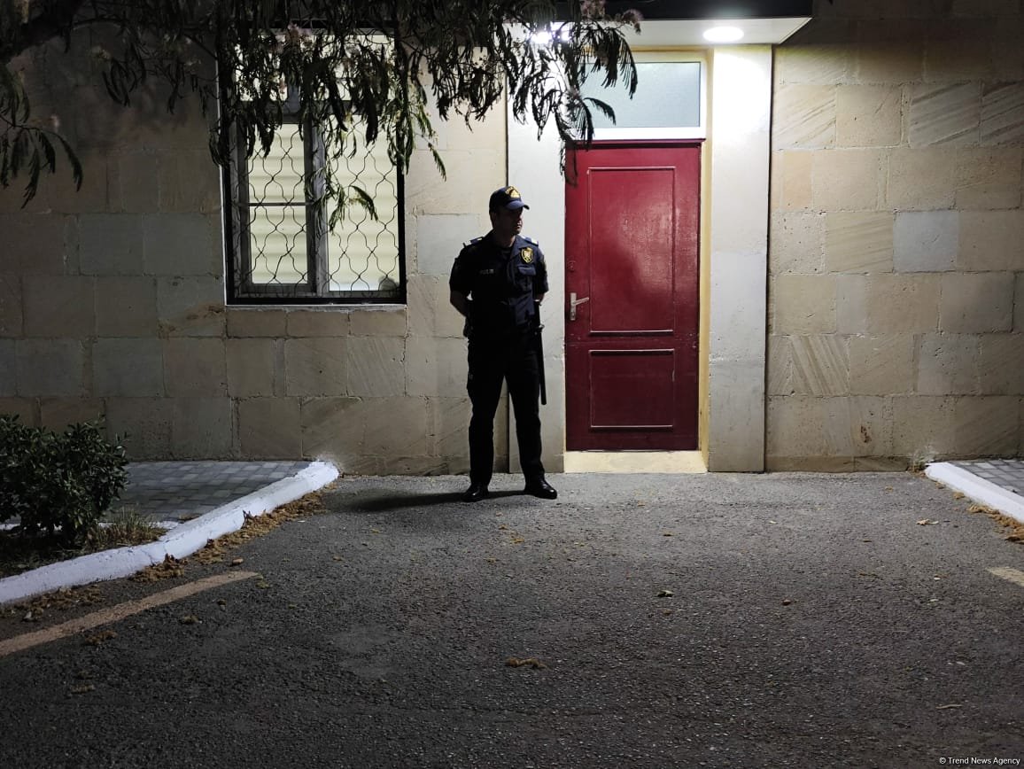 Yekaterinburqda qətlə yetirilən Səfərov qardaşlarının nəşinin ekspertizası başlayıb (FOTO/VİDEO)
