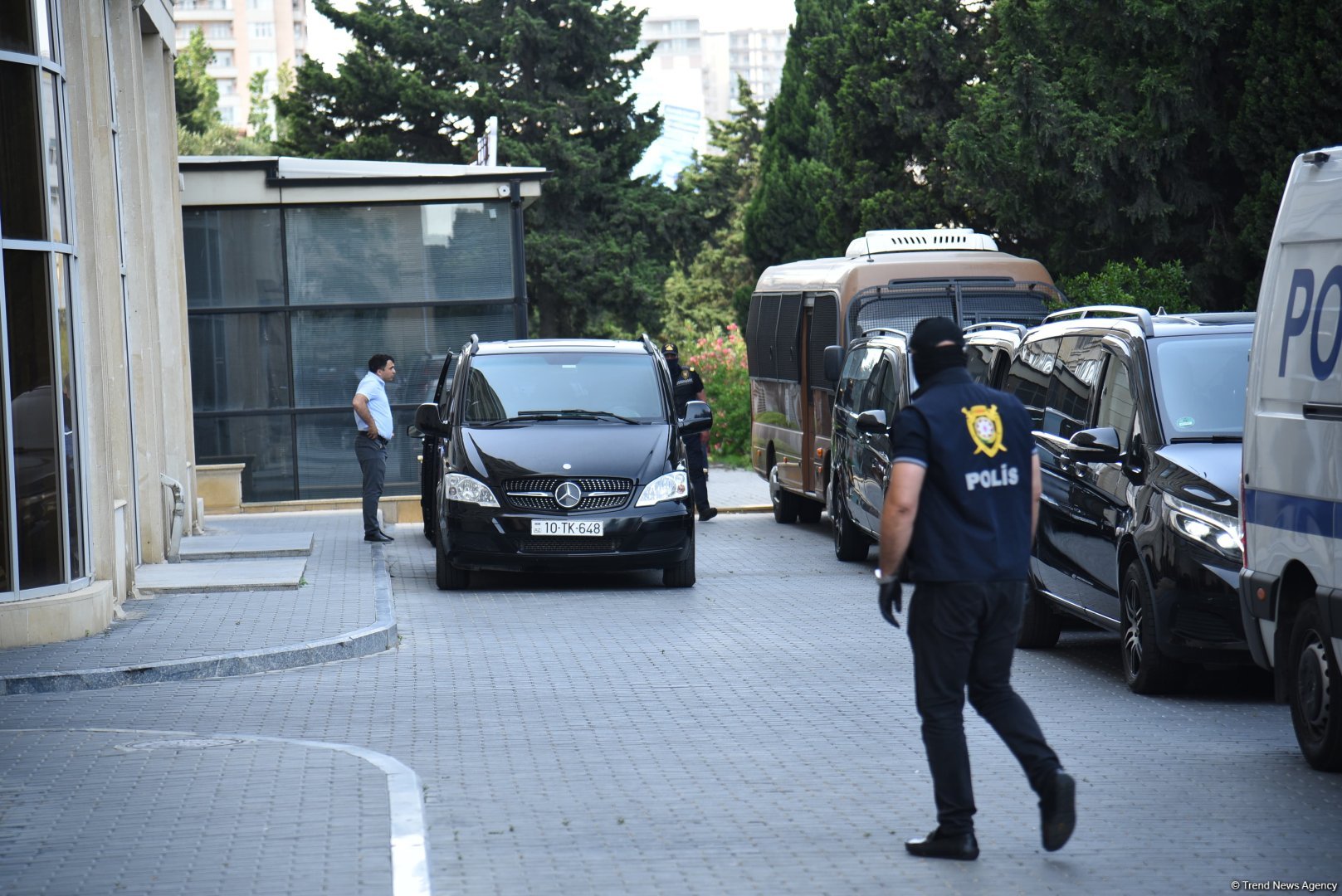 “Sputnik-Azərbaycan”ın ofisində əməliyyat keçirilir - RƏSMİ (FOTO/VİDEO)