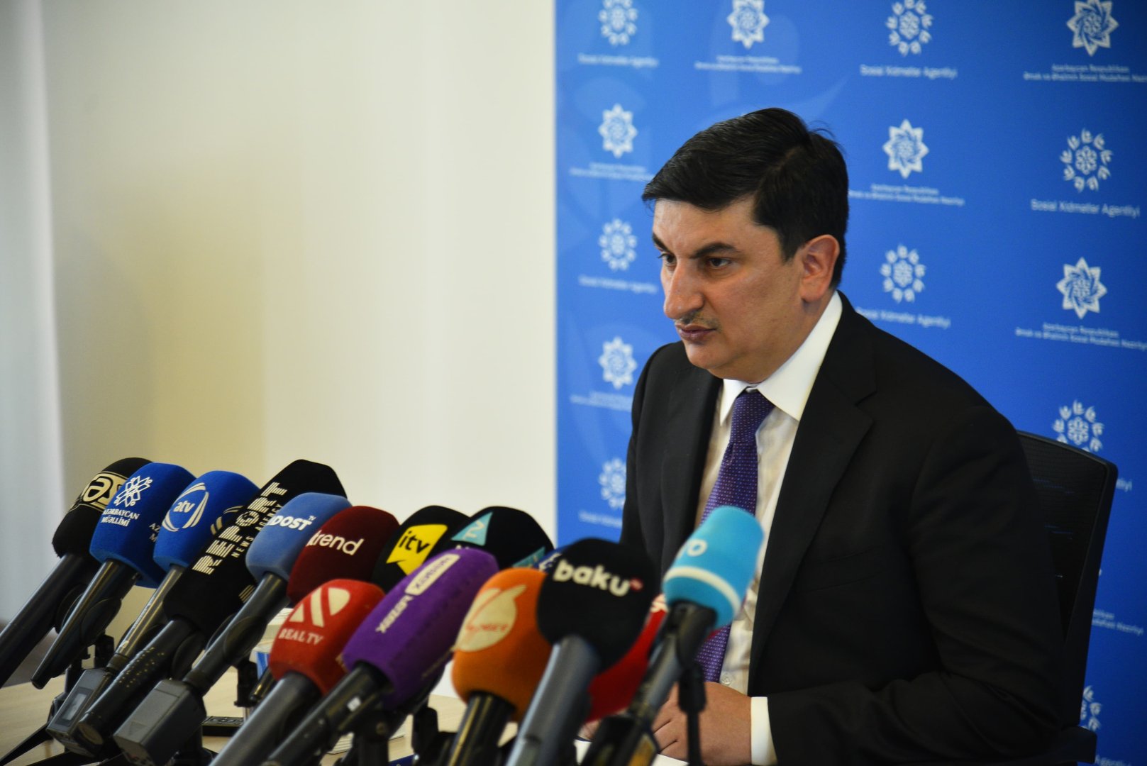 Gələn il 240 valideyn himayəsindən məhrum olmuş uşağın ailə himayəsinə qaytarılması nəzərdə tutulub - Sədr