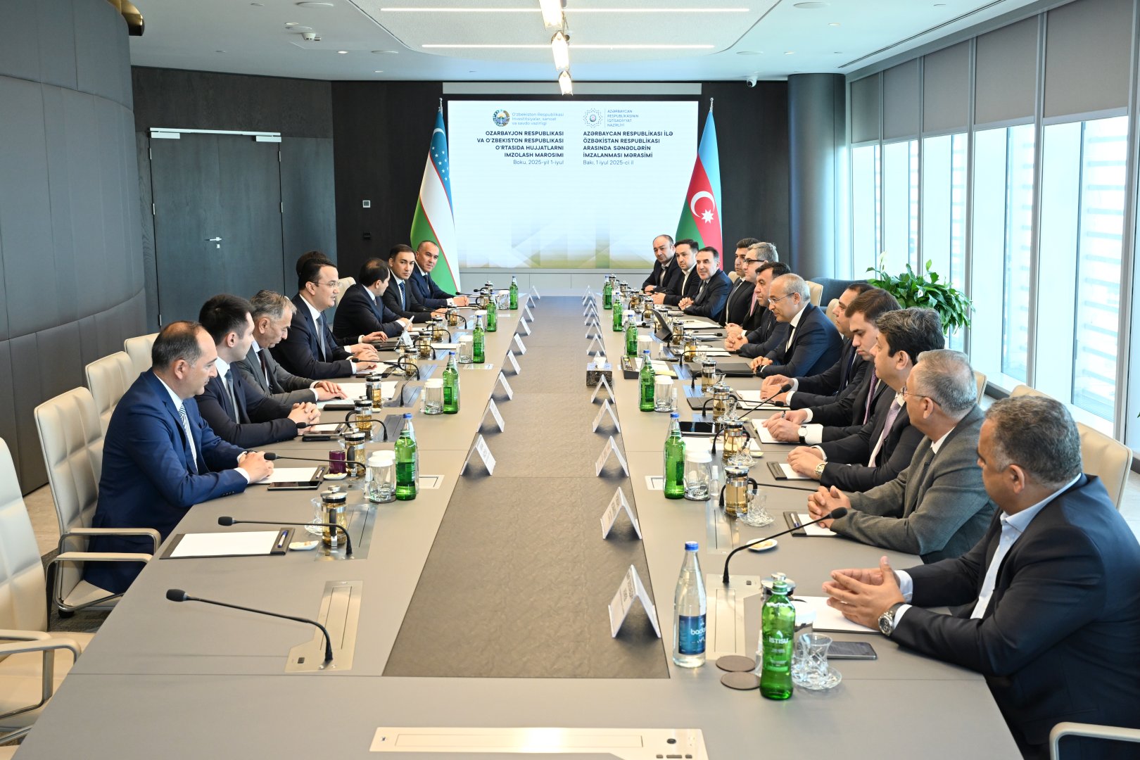 Azərbaycan və Özbəkistan arasında bir sıra sənədlər imzalanıb (FOTO)