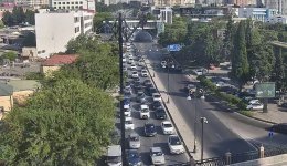 Sürücülərin NƏZƏRİNƏ: Paytaxtın bir sıra yollarında tıxac var - SİYAHI (FOTO)
