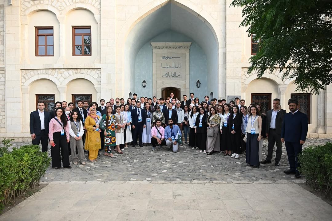 İƏT Gənclər Forumunun nümayəndə heyəti Ağdam şəhərinə səfər edib (FOTO)