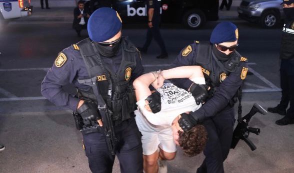 İrandan narkotik vasitələrin tranziti ilə bağlı saxlanılan Rusiya vətəndaşları həbs edilib (FOTO) (YENİLƏNİB-4)
