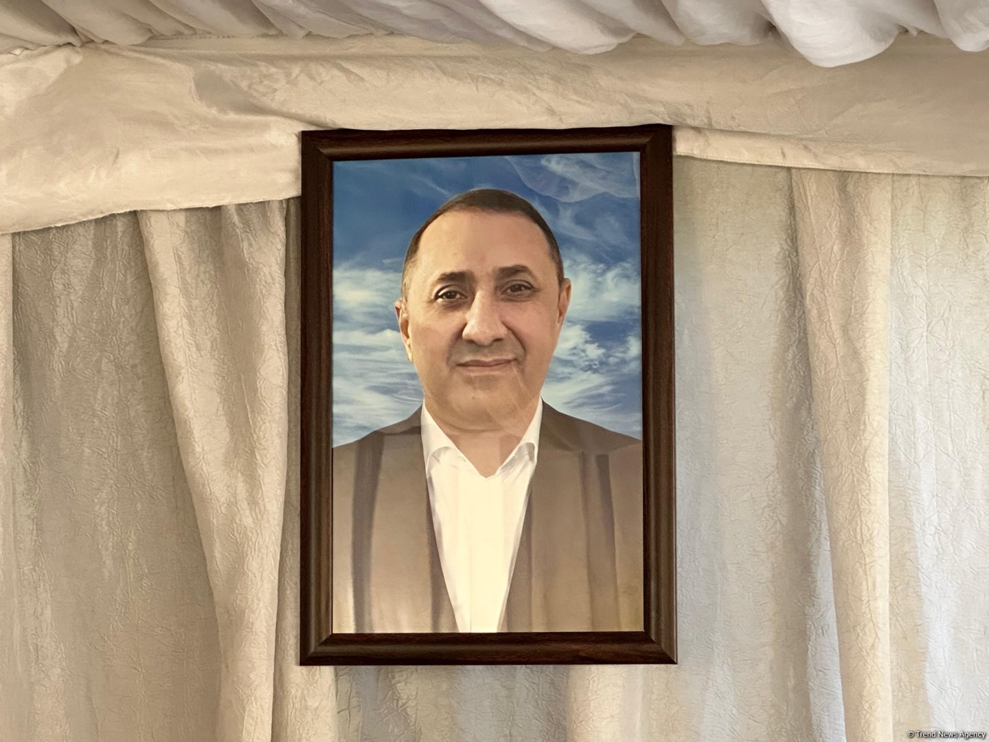 Yekaterinburqda qətlə yetirilən Səfərov qardaşlarının cənazəsi Ağcabədiyə gətirildi (FOTO)