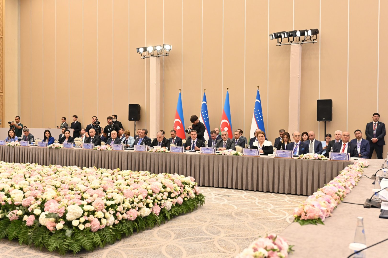 Birinci Özbəkistan-Azərbaycan parlamentlərarası forumunun açılış mərasimi keçirilib (FOTO)