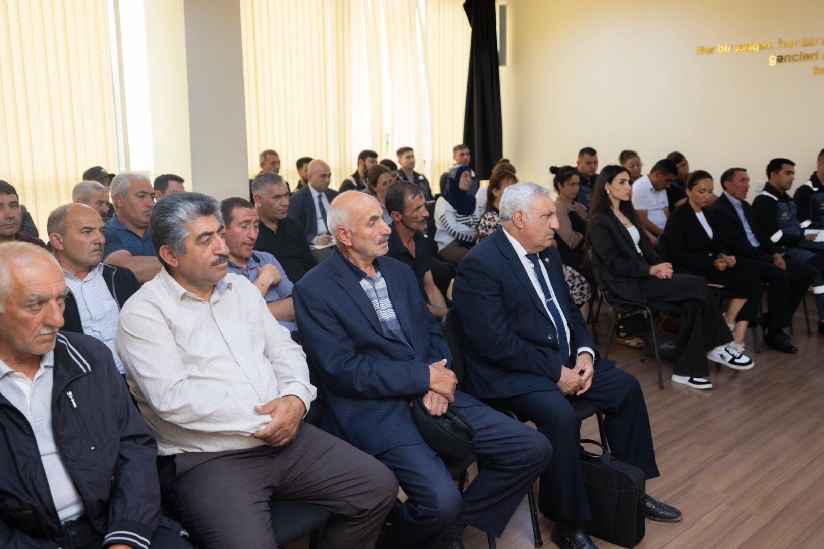 “AzerGold” QSC-nin KSM Komitəsi Daşkəsən sakinləri ilə növbəti dəfə görüş keçirib (FOTO)