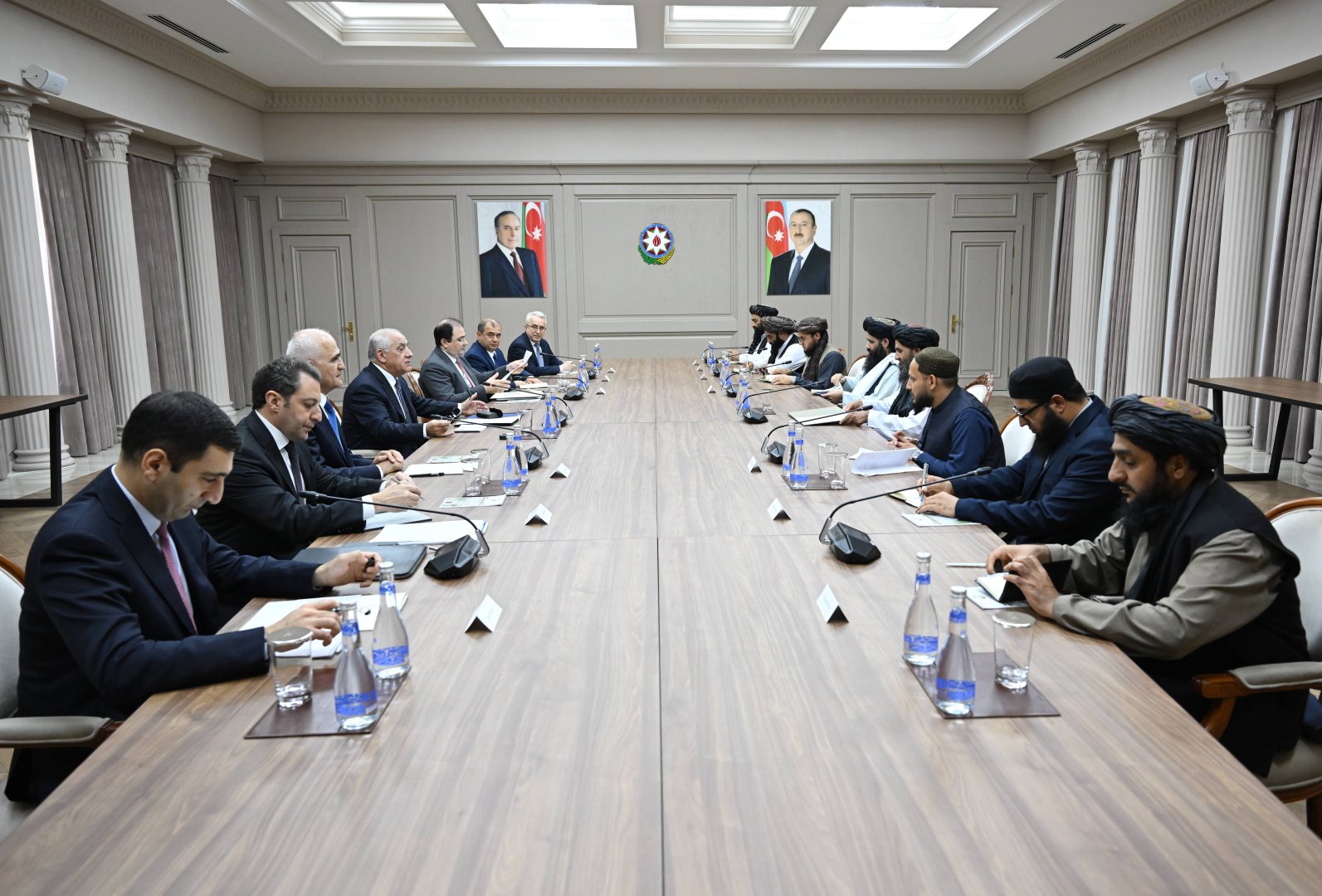 Azərbaycanla Əfqanıstan arasında iqtisadi əməkdaşlıq imkanları müzakirə olunub (FOTO)