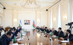 Prezident İlham Əliyev və Prezident Şavkat Mirziyoyevin iştirakı ilə Azərbaycan-Özbəkistan Ali Dövlətlərarası Şuranın ikinci iclası keçirilib (FOTO/VİDEO) (YENİLƏNİB-2)