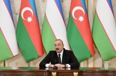 Prezident İlham Əliyev və Prezident Şavkat Mirziyoyev mətbuata bəyanatlarla çıxış ediblər (YENİLƏNİB) (FOTO/VİDEO)