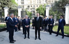 Prezidentlər İlham Əliyev və Şavkat Mirziyoyev Özbəkistanın Azərbaycandakı səfirliyinin yeni binasının açılışında iştirak ediblər (YENİLƏNİB) (FOTO/VİDEO)