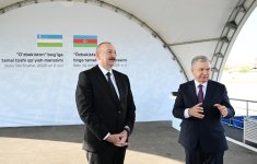 Prezident İlham Əliyev və Prezident Şavkat Mirziyoyev Bakıda “Özbəkistan” parkının təməlini qoyublar (FOTO/VİDEO)