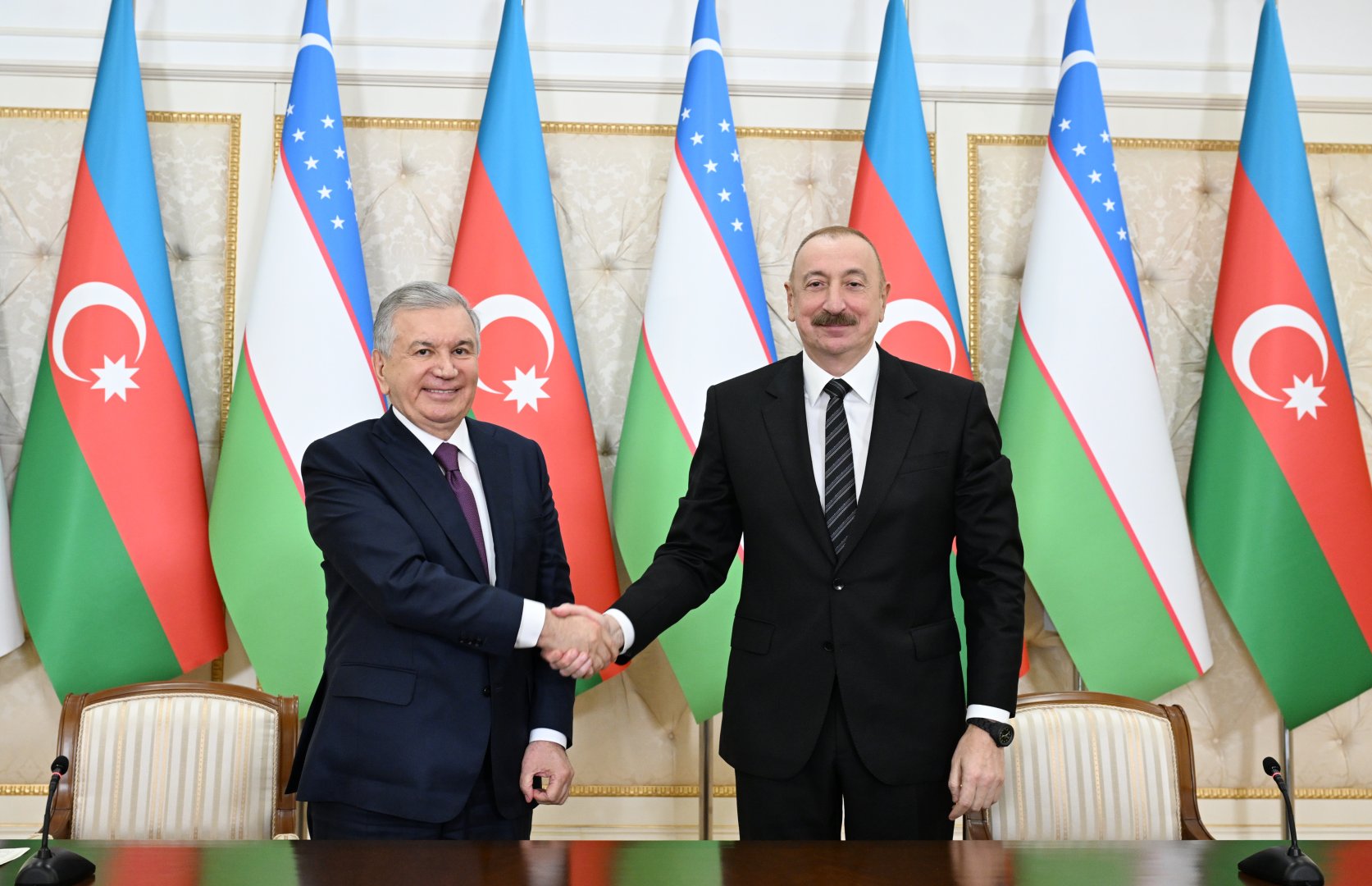 Prezident İlham Əliyev və Prezident Şavkat Mirziyoyev mətbuata bəyanatlarla çıxış ediblər (YENİLƏNİB) (FOTO)