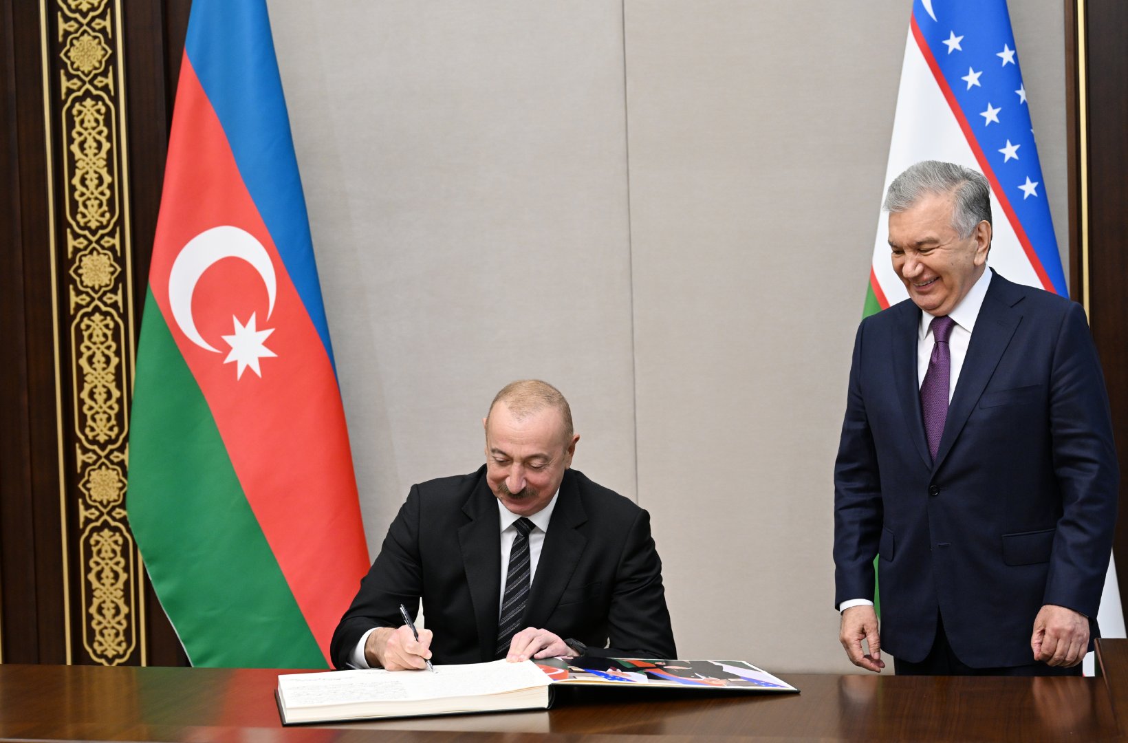 Prezidentlər İlham Əliyev və Şavkat Mirziyoyev Özbəkistanın Azərbaycandakı səfirliyinin yeni binasının açılışında iştirak ediblər (YENİLƏNİB) (FOTO/VİDEO)