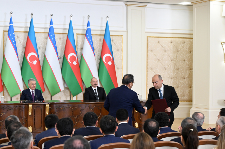 Azərbaycan və Özbəkistan arasında imzalanmış sənədlər mübadilə edilib (FOTO/VİDEO) (YENİLƏNİB)