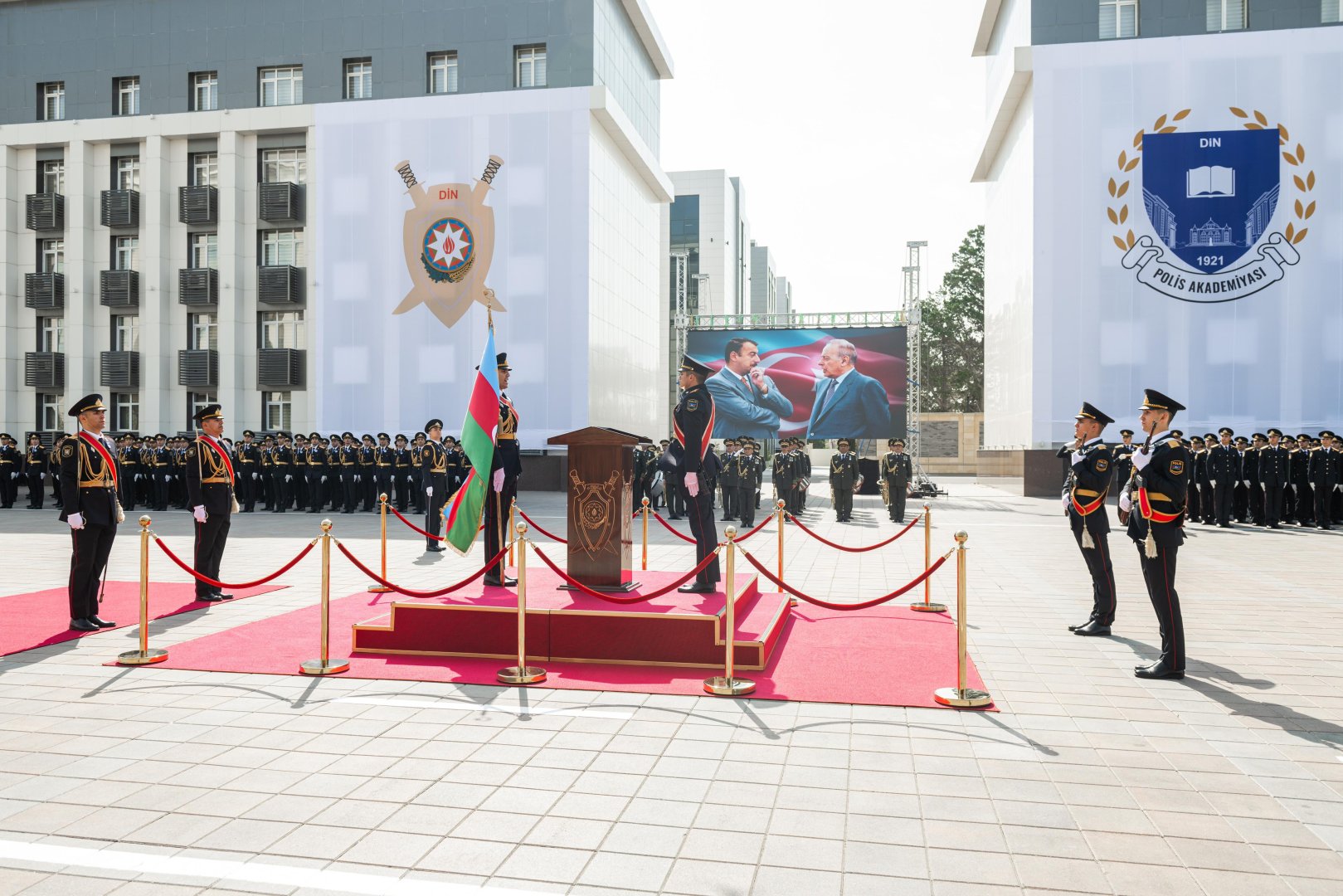 Azərbaycan Polisinin yaranmasının 107-ci ildönümü qeyd olunub (FOTO)