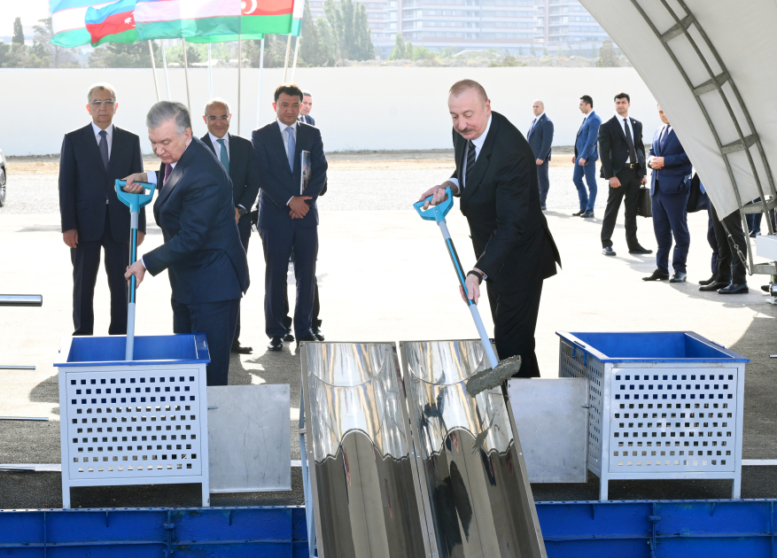 Prezident İlham Əliyev və Prezident Şavkat Mirziyoyev Bakıda “Özbəkistan” parkının təməlini qoyublar (FOTO/VİDEO)