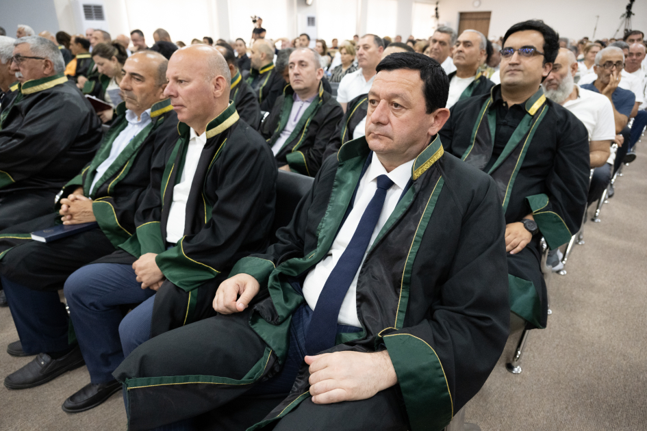 Ermənistan silahlı qüvvələrinin əsir və girov götürdükləri azərbaycanlılara verdiyi işgəncələrlə bağlı məhkəmədə ifadələr dinlənilib (FOTO)