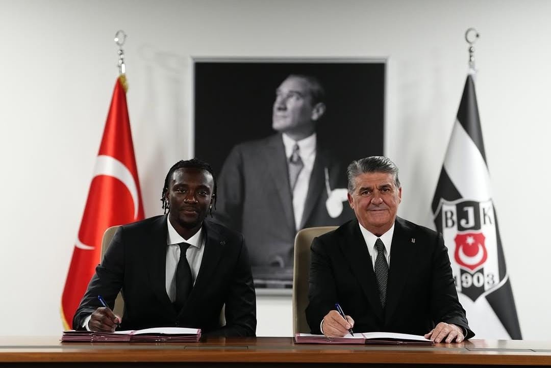 "Beşiktaş" Temmi Abrahamın transferini rəsmiləşdirdi