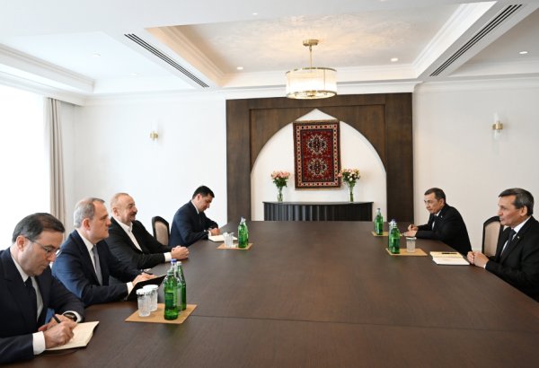 Prezident İlham Əliyev Xankəndidə Türkmənistanın Nazirlər Kabineti Sədrinin müavinini qəbul edib (FOTO/VİDEO)