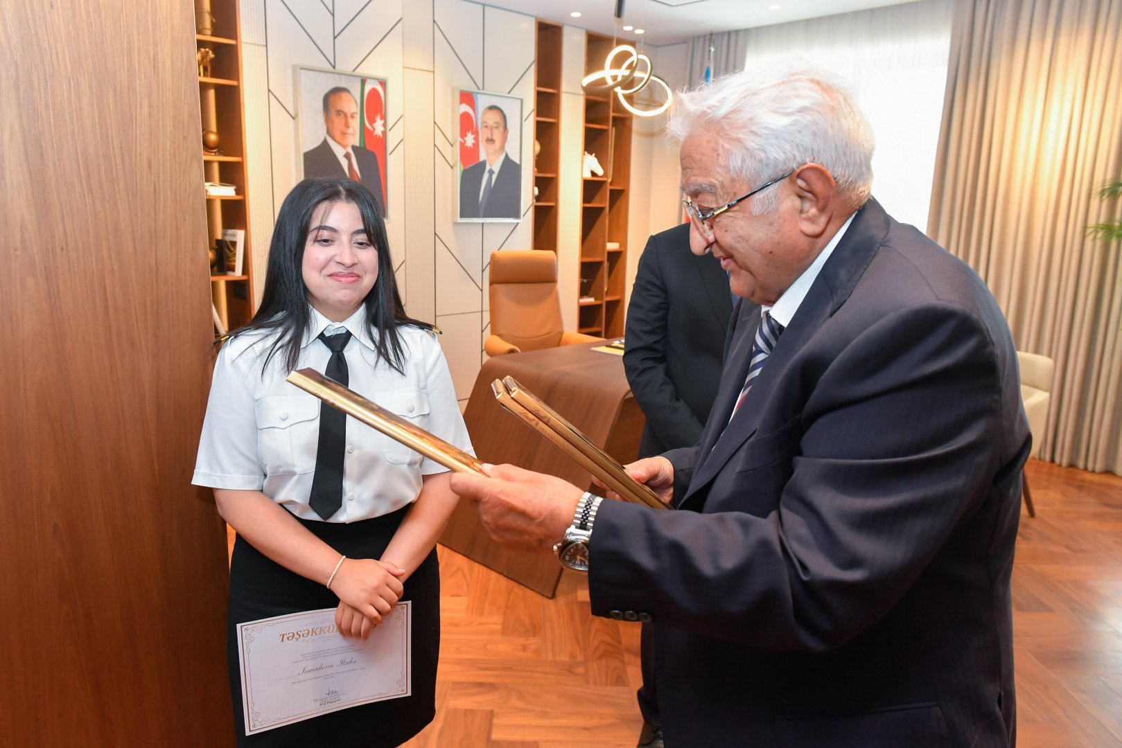 Milli Aviasiya Akademiyasının rektoru, akademik Arif Mir Cəlal oğlu Paşayev və Azərbaycanın Ədliyyə naziri Fərid Əhmədov arasında birgə əməkdaşlıq haqqında Memorandum imzalanıb (FOTO)