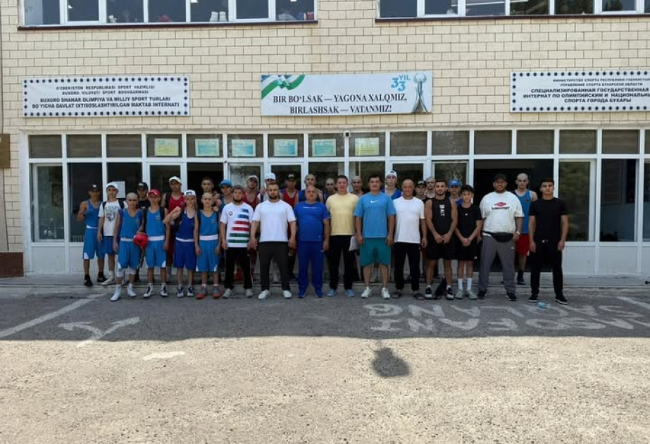 Boks üzrə Azərbaycan millisi Özbəkistanda təlim-məşq toplanışına başlayıb