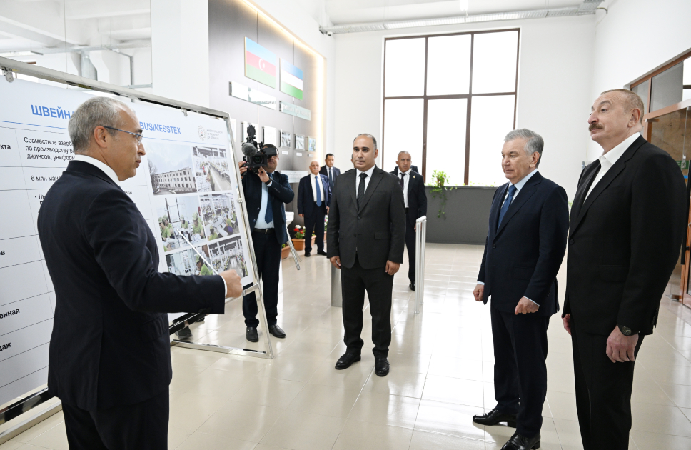 Prezident İlham Əliyev və Prezident Şavkat Mirziyoyev Xankəndidəki “Businesstex JV” tikiş fabrikinin fəaliyyəti ilə tanış olublar (FOTO)