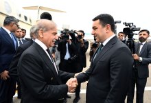 Məhəmməd Şahbaz Şərifin Azərbaycana səfəri başlayıb (FOTO)
