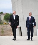 Prezident İlham Əliyev Xankəndidə Zəfər parkında görülən tikinti işləri ilə tanış olub (FOTO/VİDEO)
