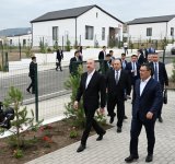 Prezident İlham Əliyev və Prezident Sadır Japarov Ağdam rayonunun Xıdırlı kəndinin 1-ci mərhələsinin açılışında iştirak ediblər (FOTO/VİDEO) (YENİLƏNİB)